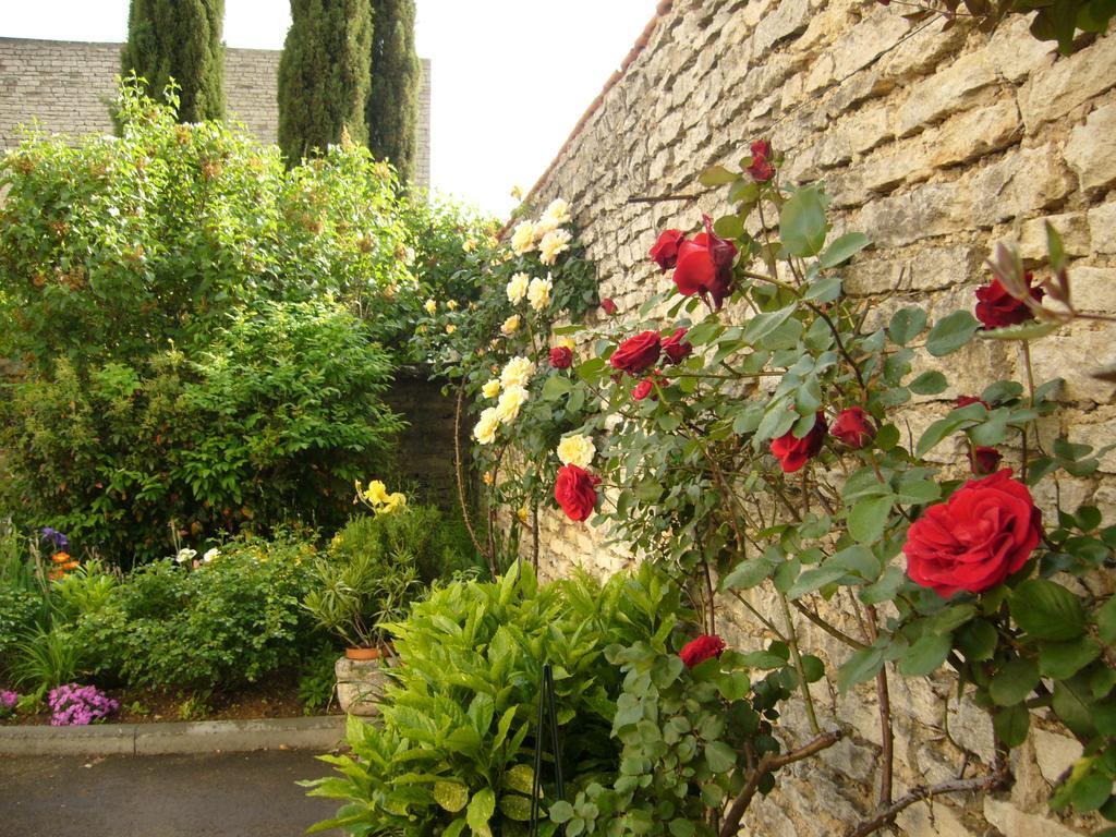 Hotel La Villa Fleurie Beaune  Exterior photo